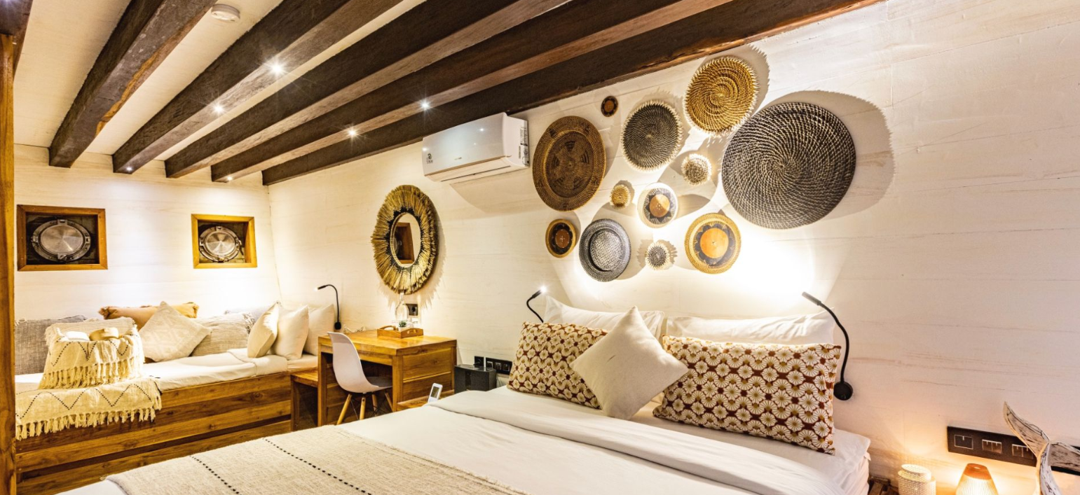 Custom Built Phinisi | Fenides