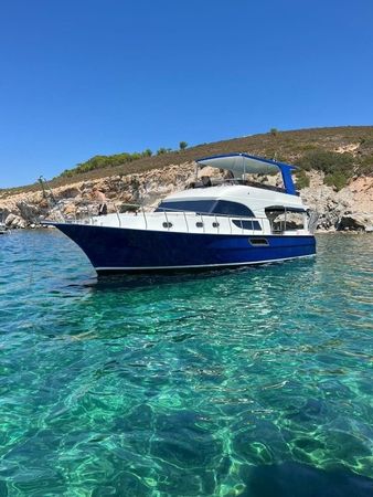 Custom Built 52 | Alesta