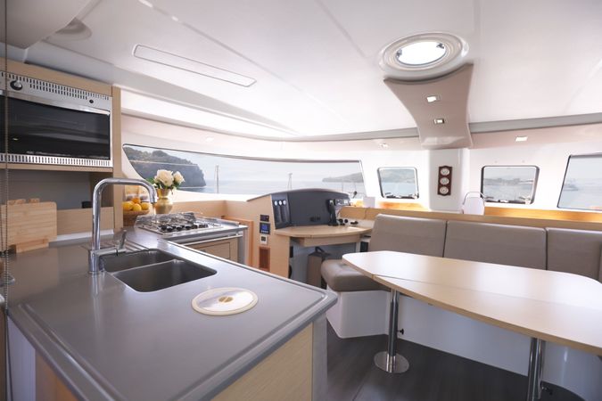 Fountaine Pajot Lipari 41 | Romeo & Juliet