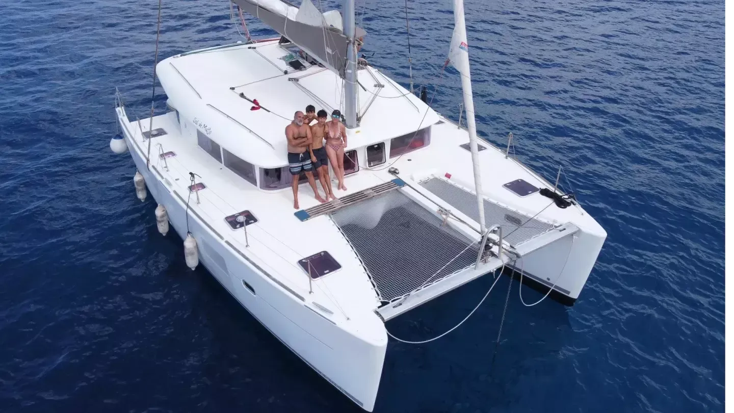 Lagoon 400 | Sol de Mayo