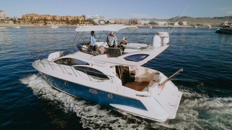 Azimut 43 Fly | Solare