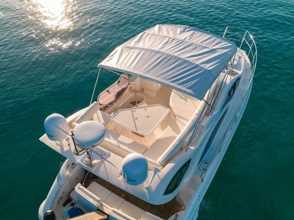 Azimut 43 Fly | Solare
