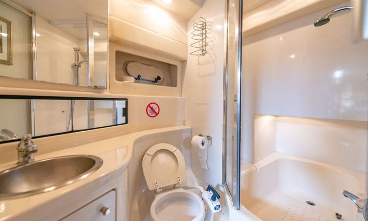 Bayliner 3988 | Seaquel 5