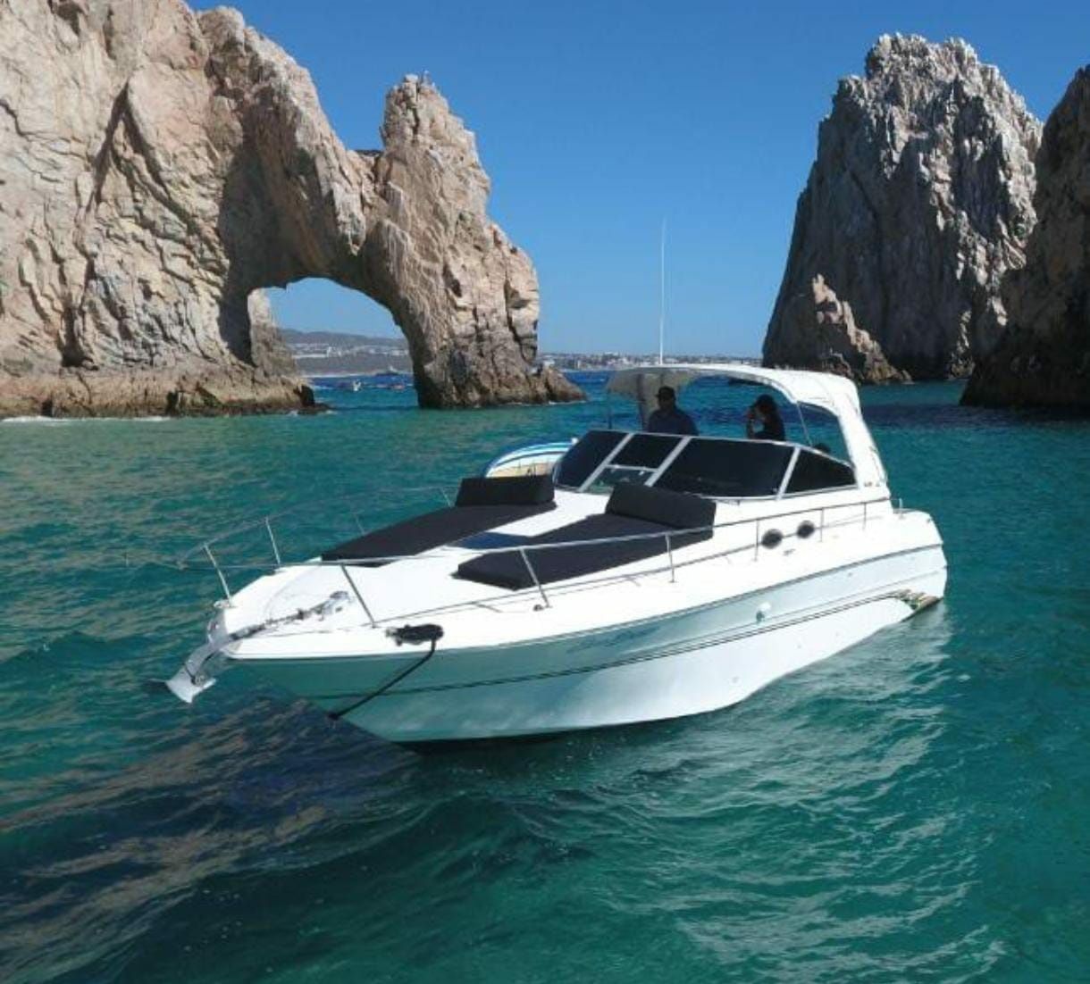 Sea Ray 330 | Sea Breeze