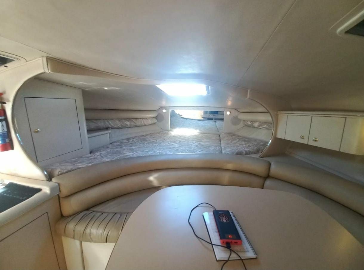 Sea Ray 330 | Sea Breeze