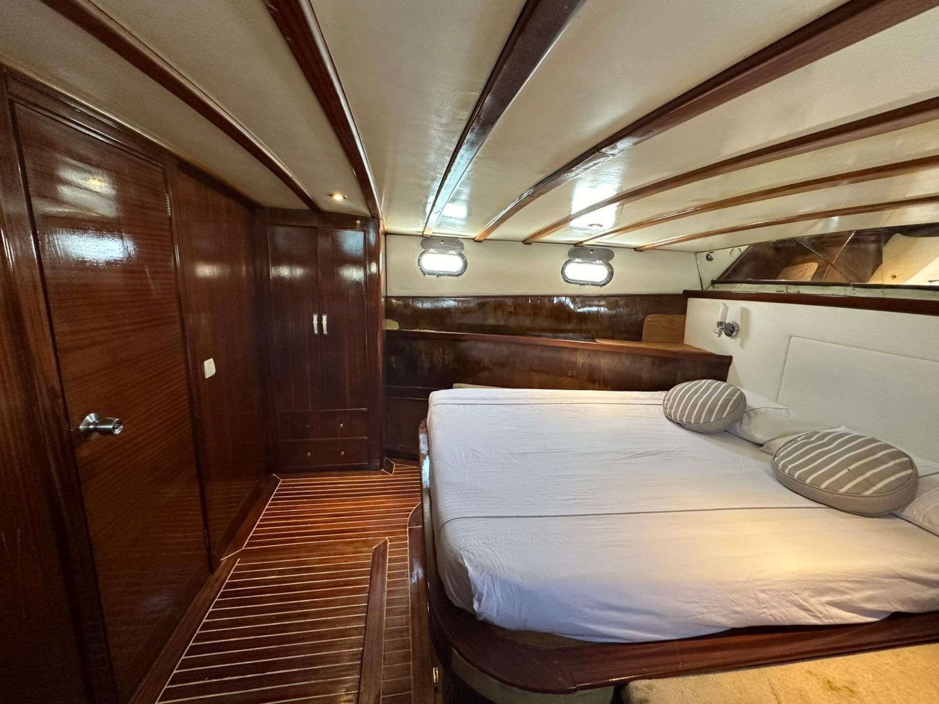 Custom Built 46 | Poseidon 07