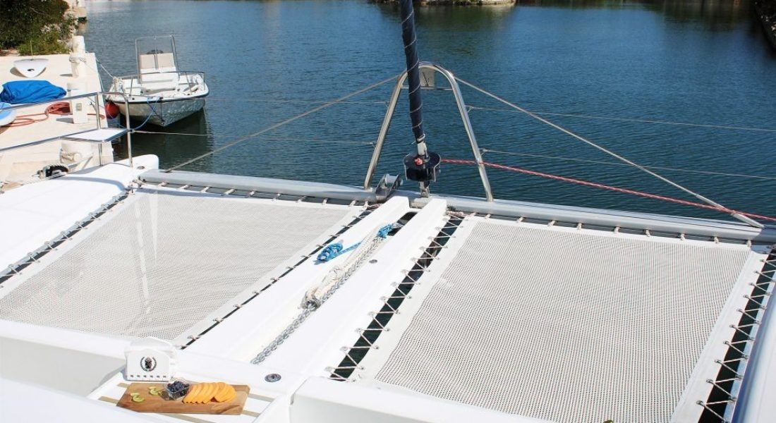 Lagoon 440 | Dralion