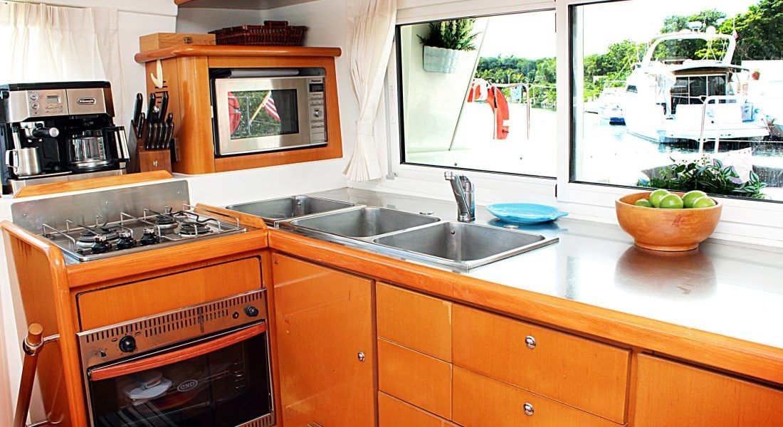 Lagoon 440 | Dralion