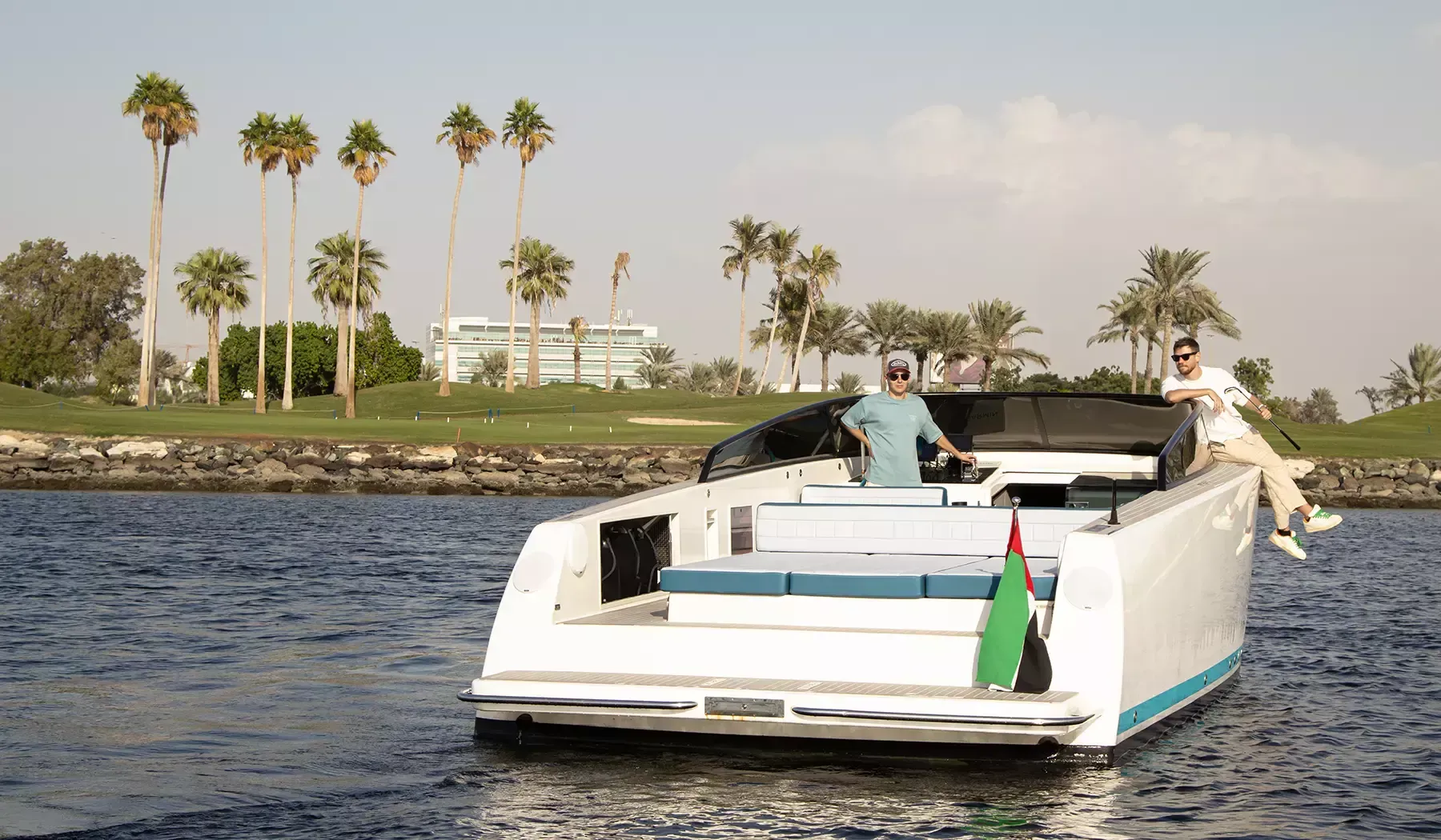 Van Dutch 40 | Moonraker