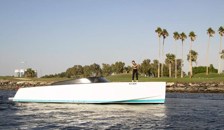 Van Dutch 40 | Moonraker