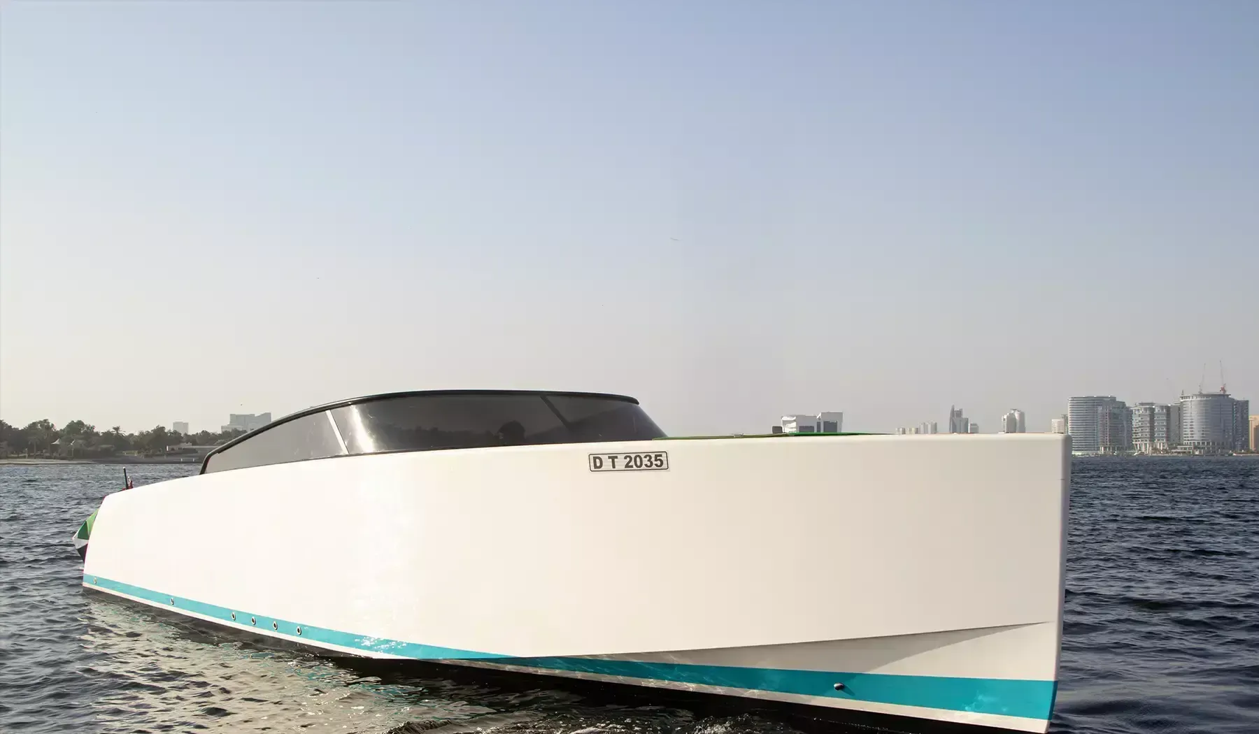 Van Dutch 40 | Moonraker