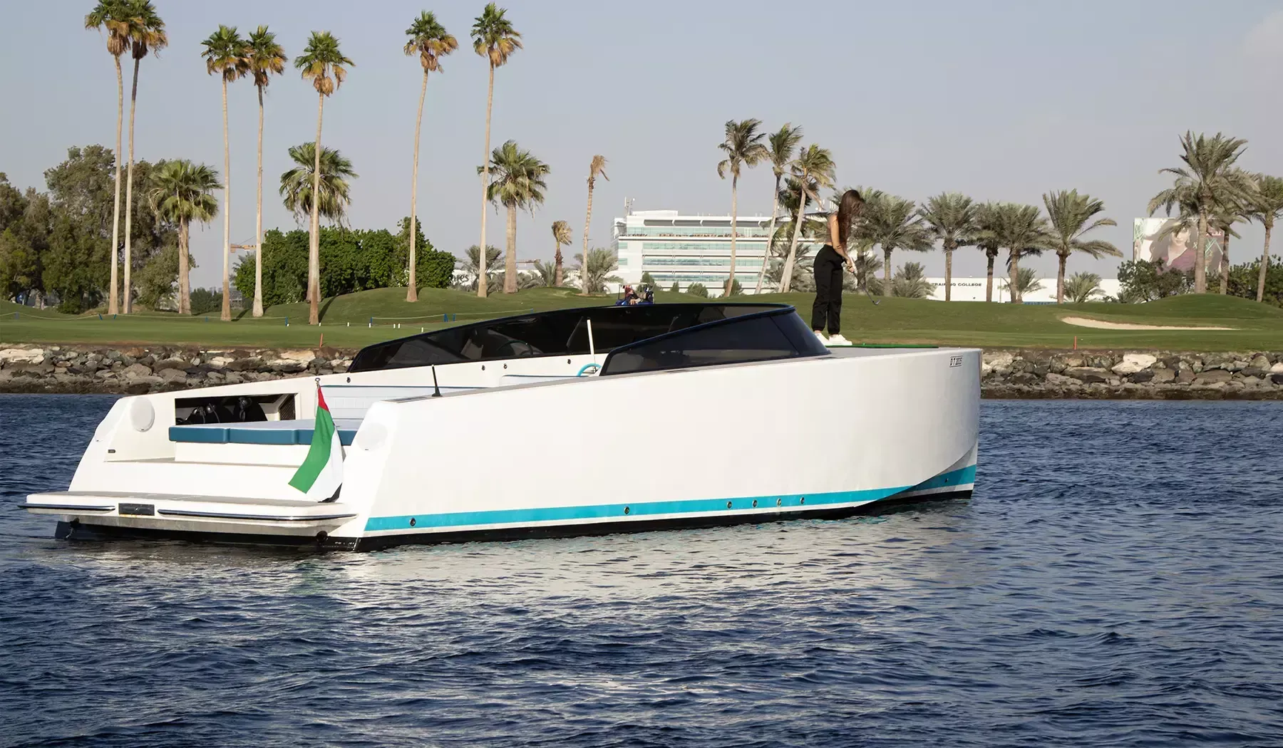 Van Dutch 40 | Moonraker