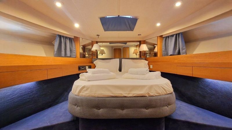 Princess V55 | Loyal