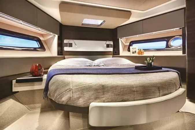 Azimut 50 Fly | Sunrise