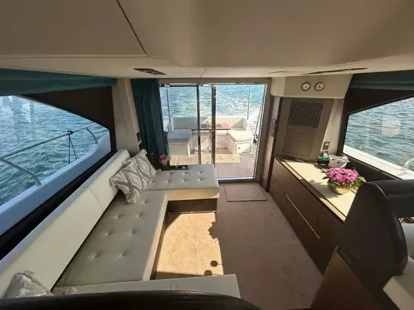 Azimut 50 Fly | Sunrise