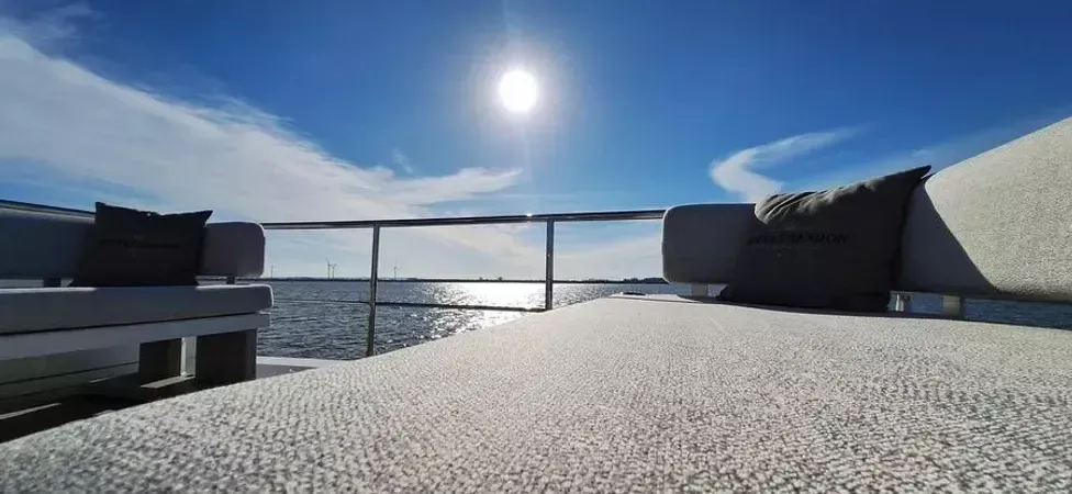 Azimut 50 Fly | Sunrise