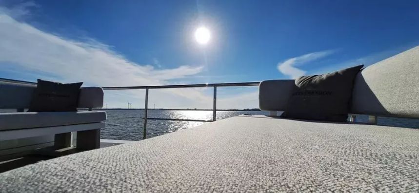 Azimut 50 Fly | Sunrise