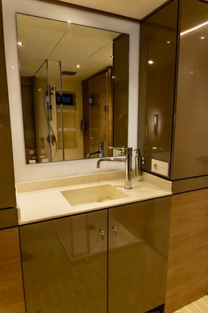 VY Cocoon | Serial chiller