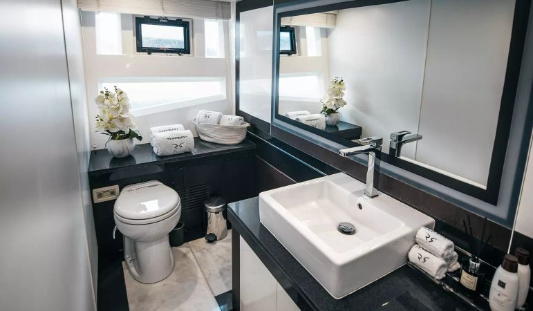 Galeon 700 | Morrigan