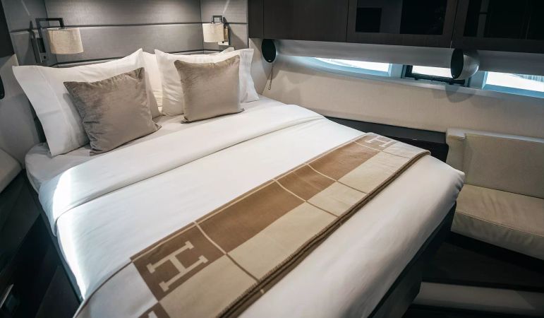 Galeon 700 | Morrigan