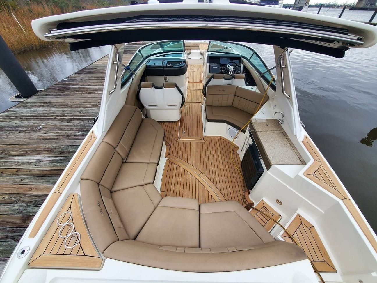 Sea Ray 350 SLX | 15