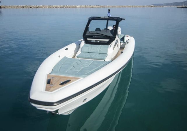 Technohull 40 | Andromeda