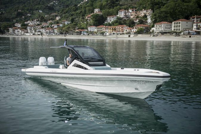 Technohull 40 | Andromeda