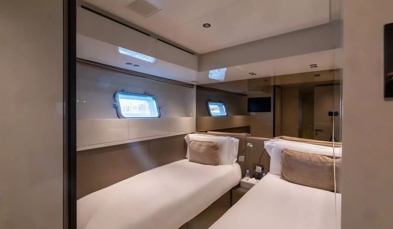 Benetti 163 | Tiberias