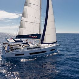 Dufour 41 | Moorings 24
