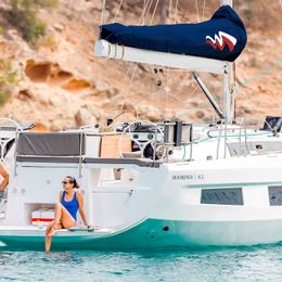 Dufour 41 | Moorings 25