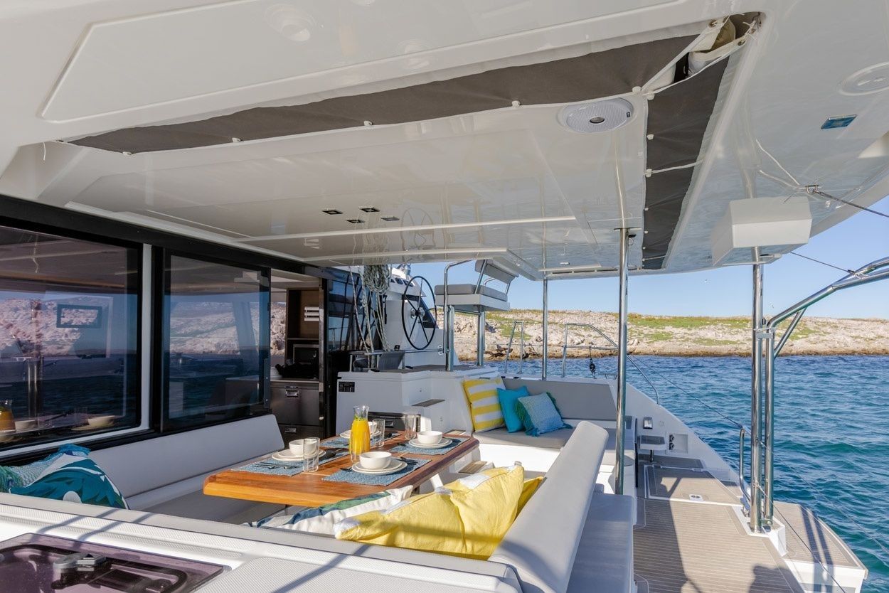 Leopard 42 | Moorings 24