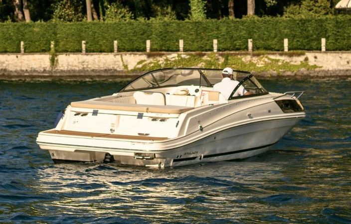 Bayliner VR6 Cuddy | Crissi 02