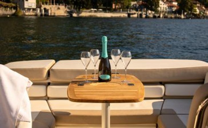 Bayliner VR6 Cuddy | Crissi 02