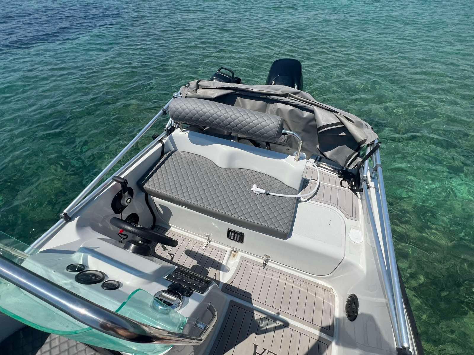Isatek 495 Cobra | Voyager 1