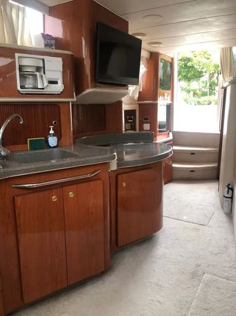 Sea Ray 47 Sedan Bridge | Triple Net