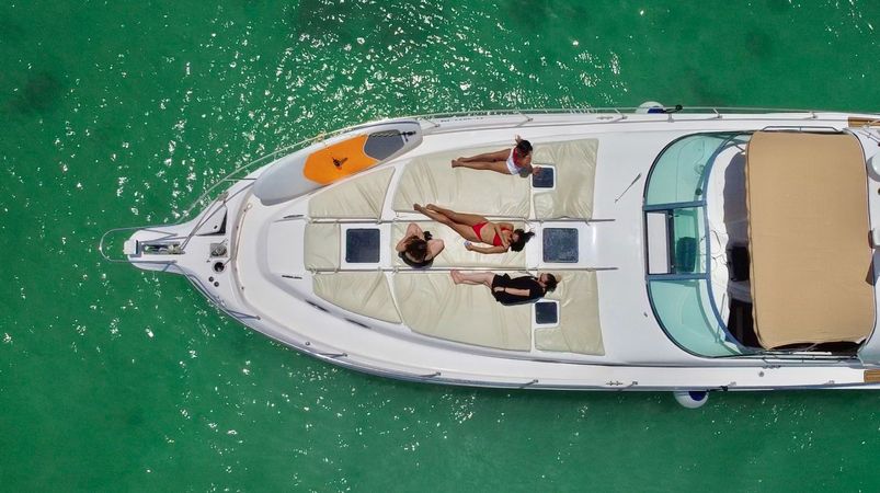 Sea Ray 48 | Endless Summer