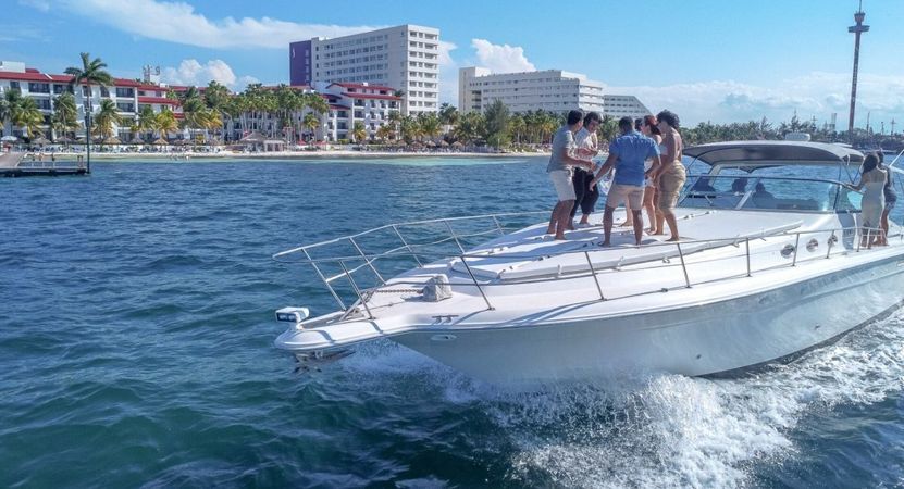 Sea Ray 44 | Captain Jack
