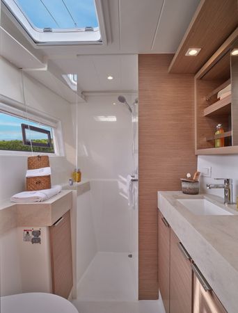 Lagoon 40 | Keep Sailing 6