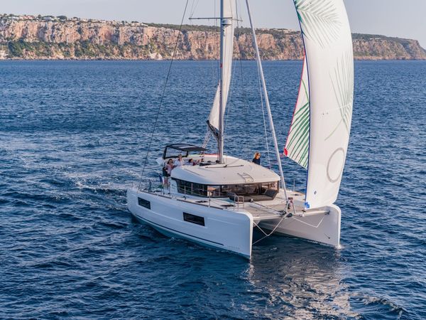 Lagoon 40 | Keep Sailing 6