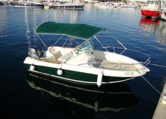 Cap Camarat 545