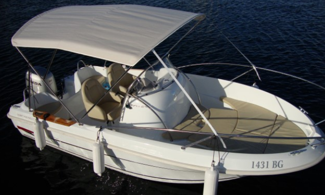 Beneteau Flyer 550 | 09