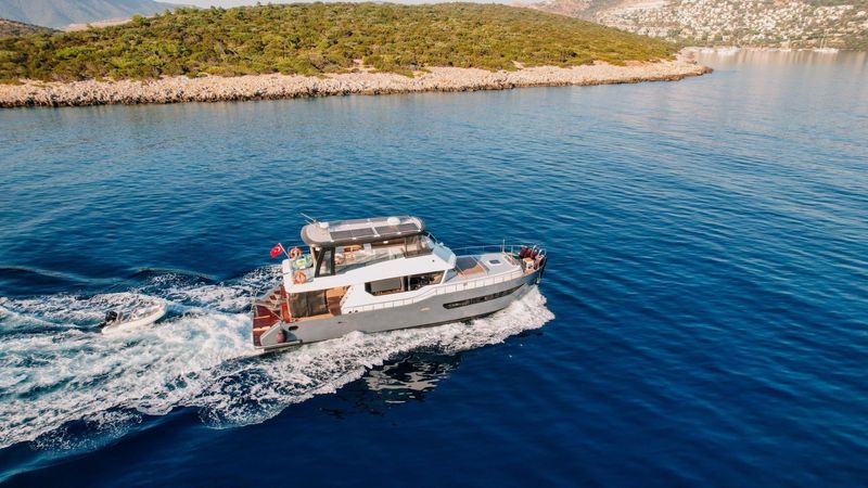 Custom Built 62 | Berre Lal