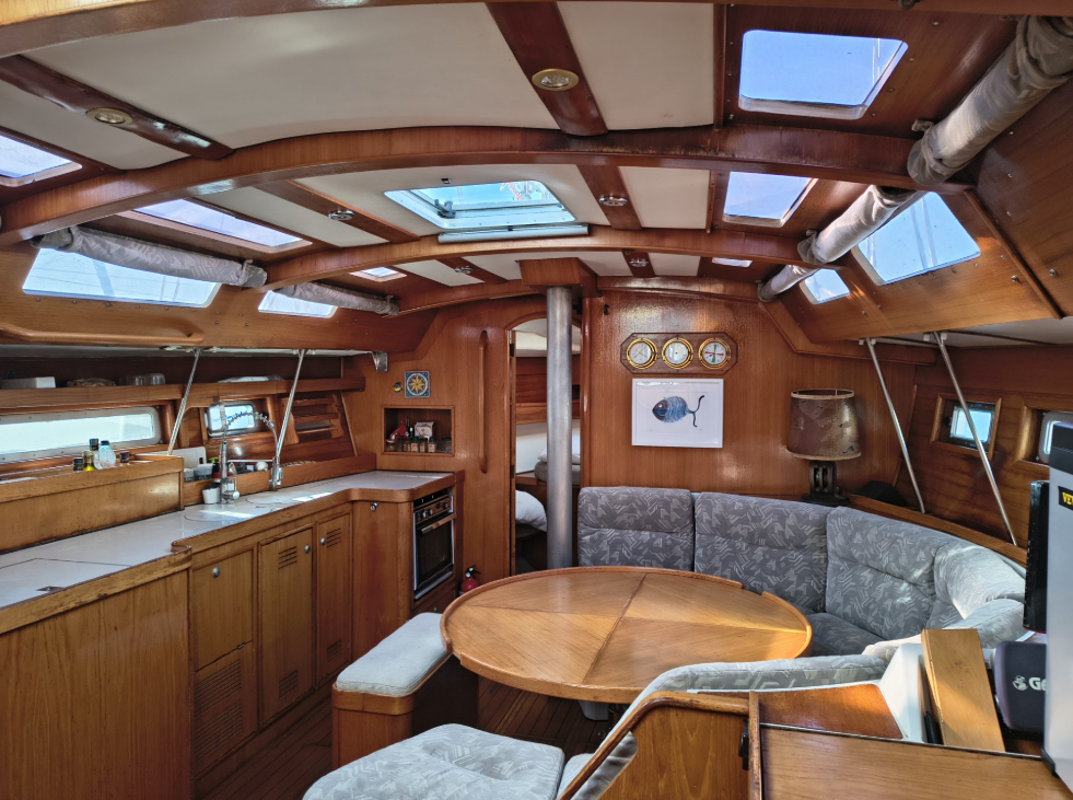 Jeanneau Sun Odyssey 42 | Gloria