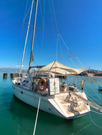 Jeanneau Sun Odyssey 42 | Gloria
