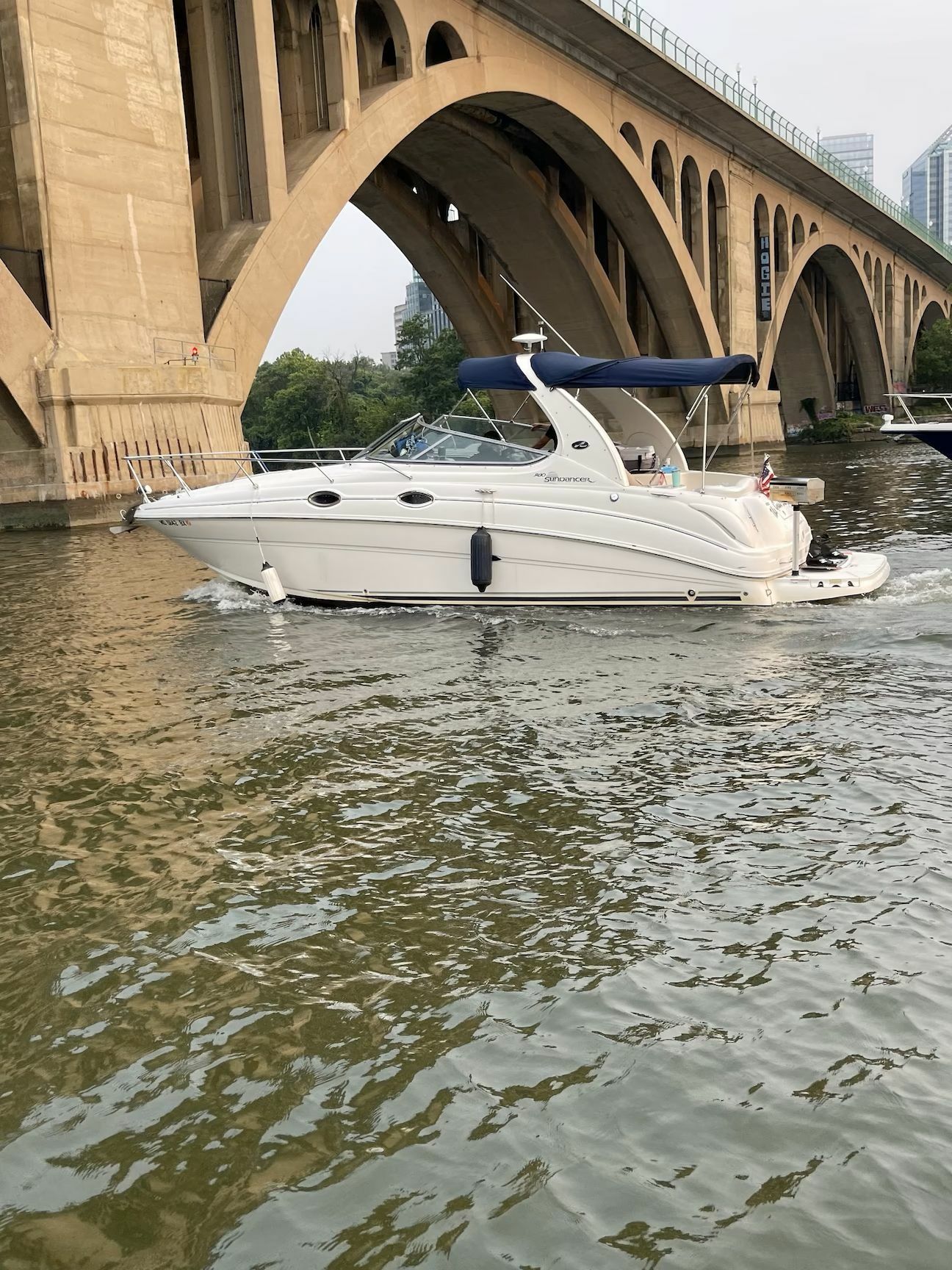 Sea Ray 280 | The Great Escape