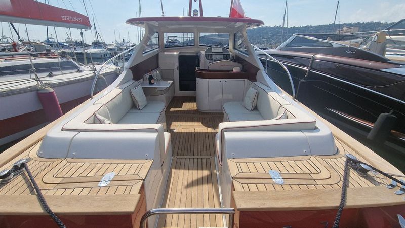 Gagliotta Lobster 35 | Szyja