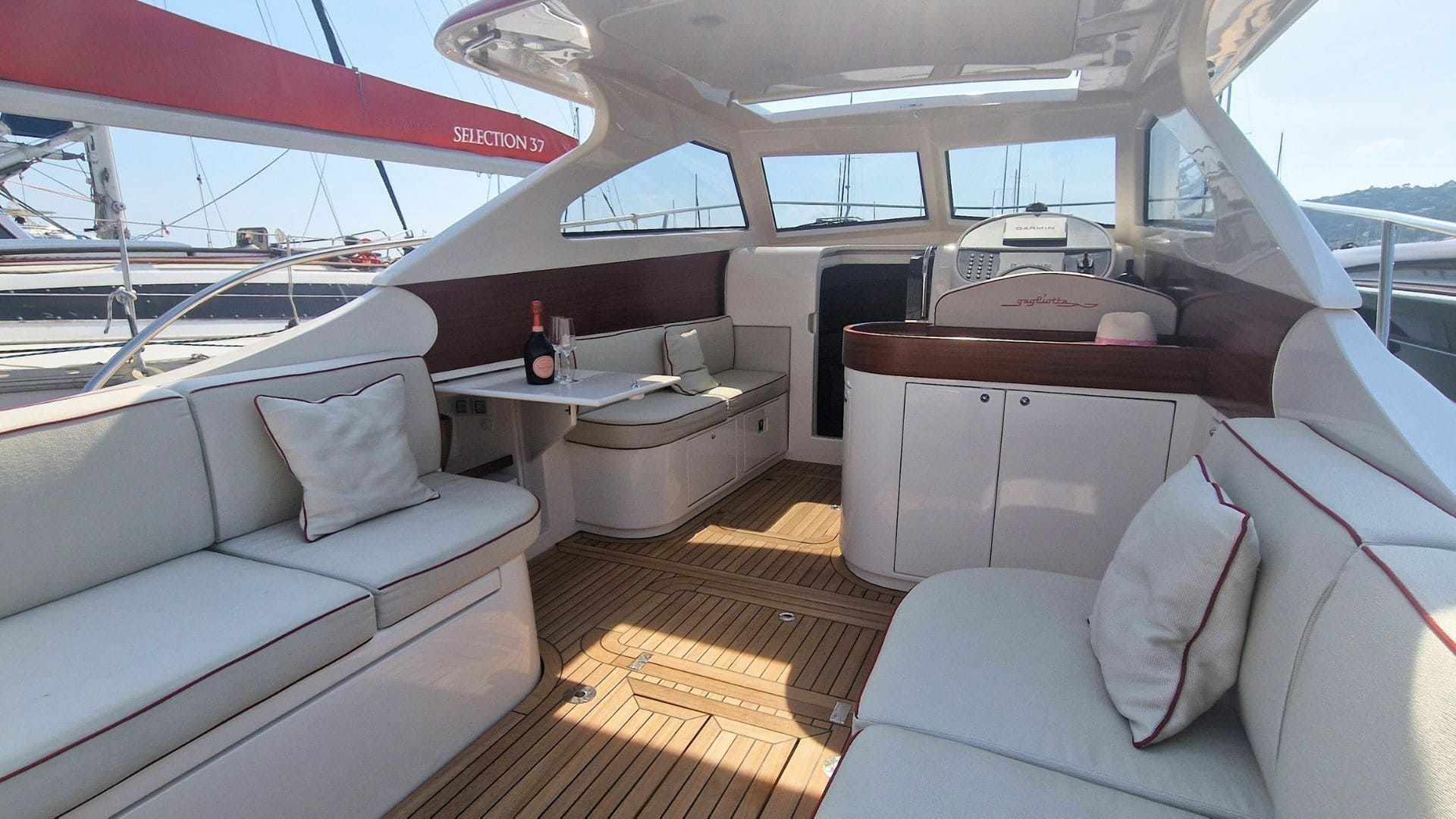 Gagliotta Lobster 35 | Szyja