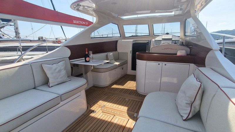 Gagliotta Lobster 35 | Szyja