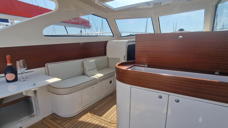 Gagliotta Lobster 35 | Szyja