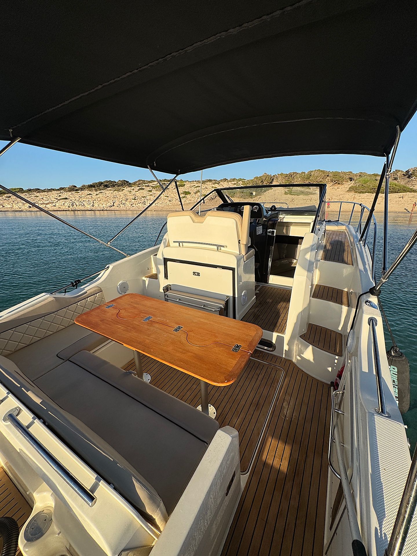 Quicksilver 875 | Skyline 22